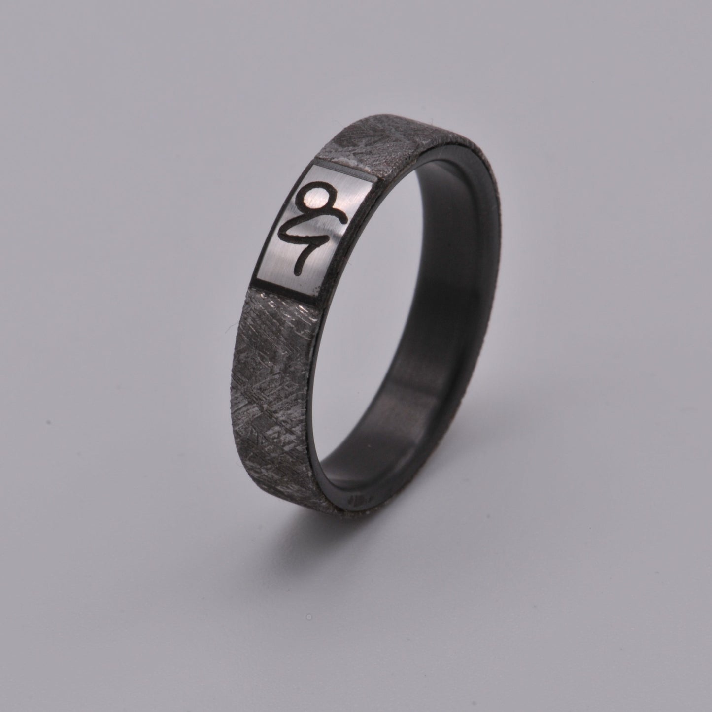 Zodiac Alba Black zirconium